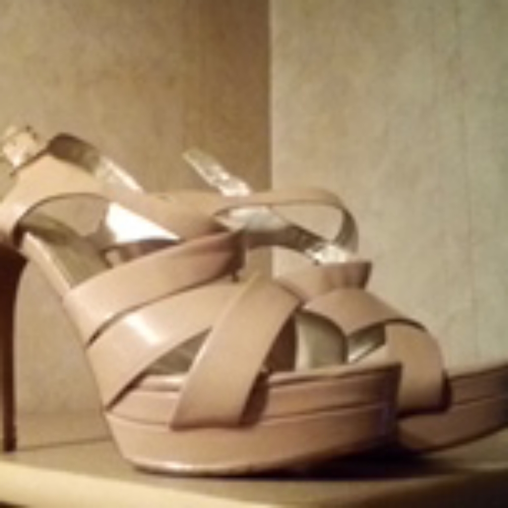 Jessica Simpson heels